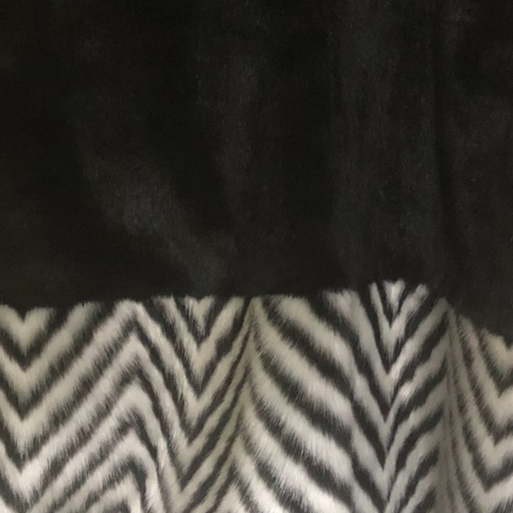 Faux fur mink black and white diamond 3/4 siz med - Picture 6 of 8